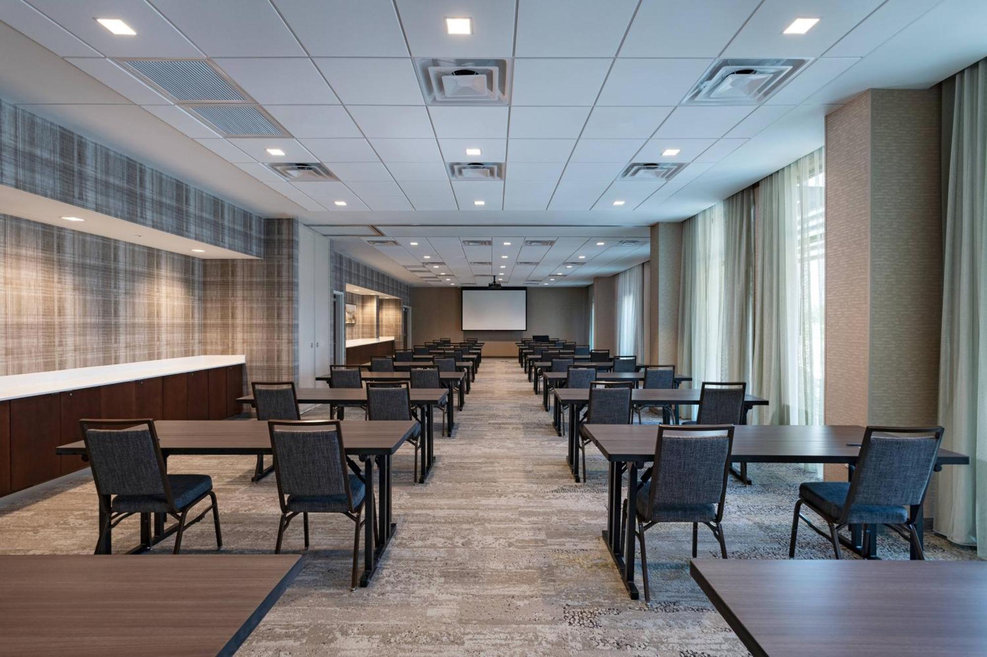 Courtyard Dallas جراند براري، تكساس المظهر الخارجي الصورة